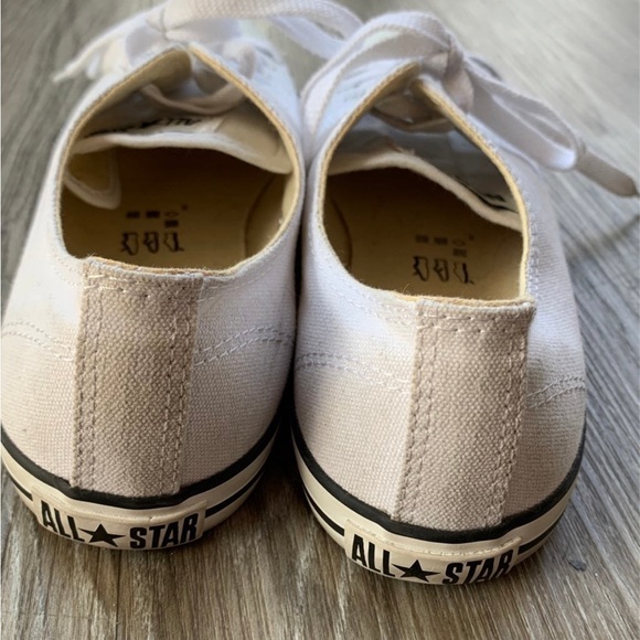 Converse - Picture 5 of 8